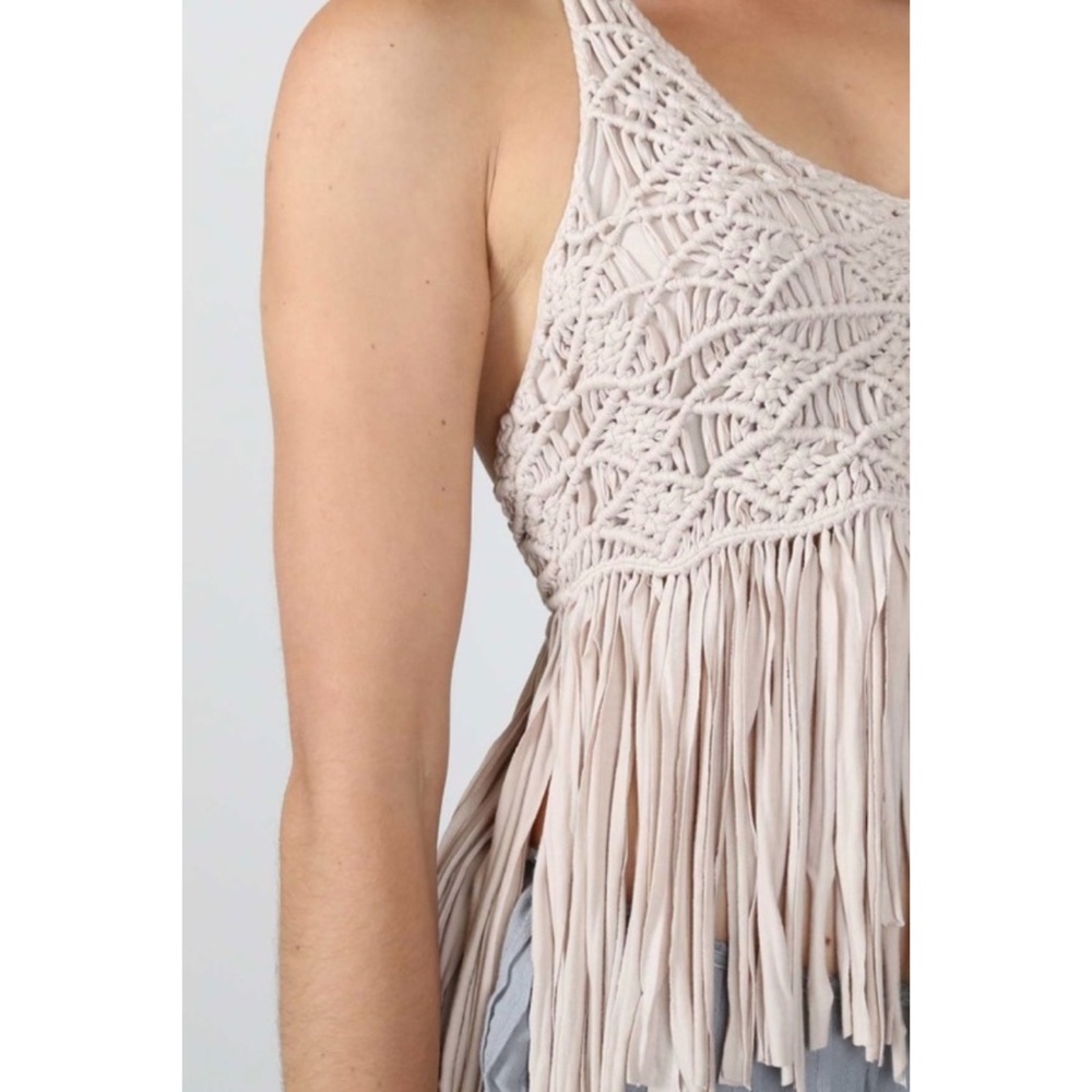 POL Beige Macrame Halter Top with Shredded Fringe - Picture 2 of 5
